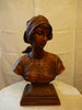 Skulptur Mädchenbüste signiert Keramikfigur Terrakotta